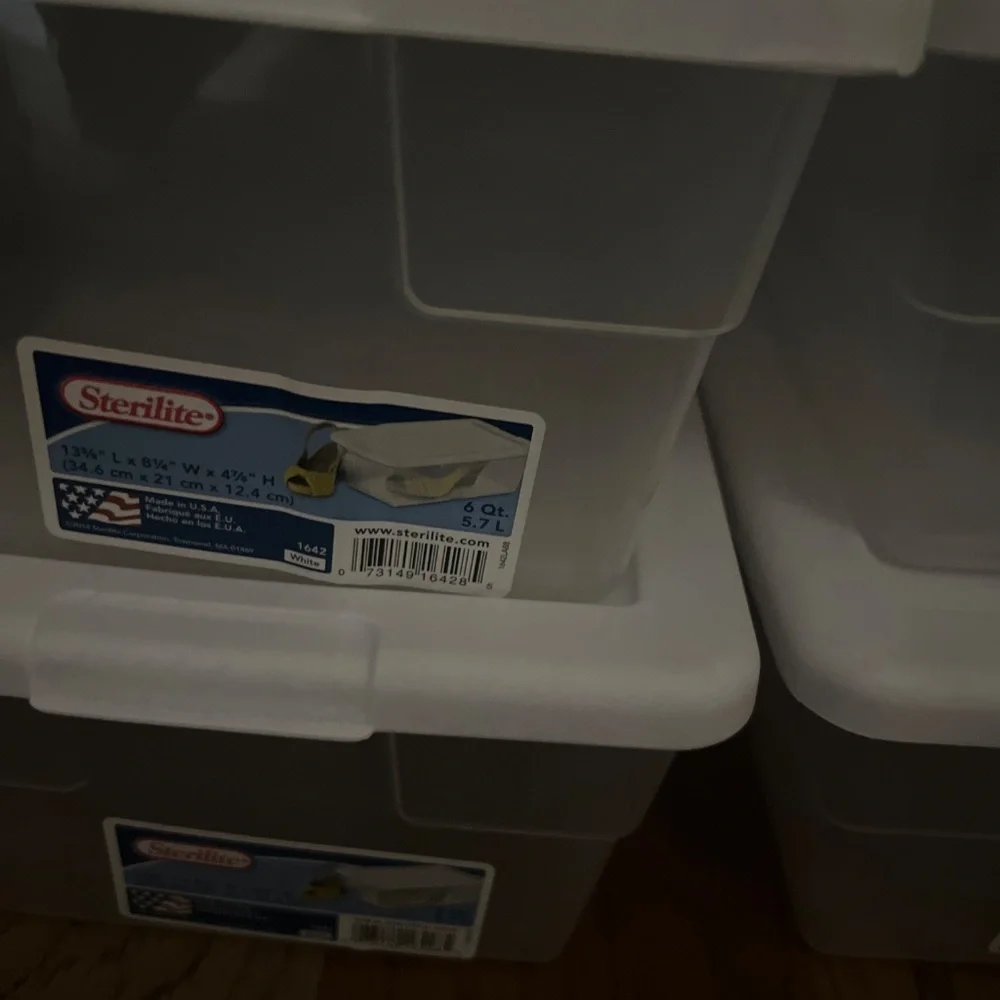 6 plastic clear shoe boxes